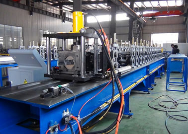 Non - Stop Cutting Pallet Rack Roll Forming Machine 1.5 - 2.5mm Thickness Material Usage